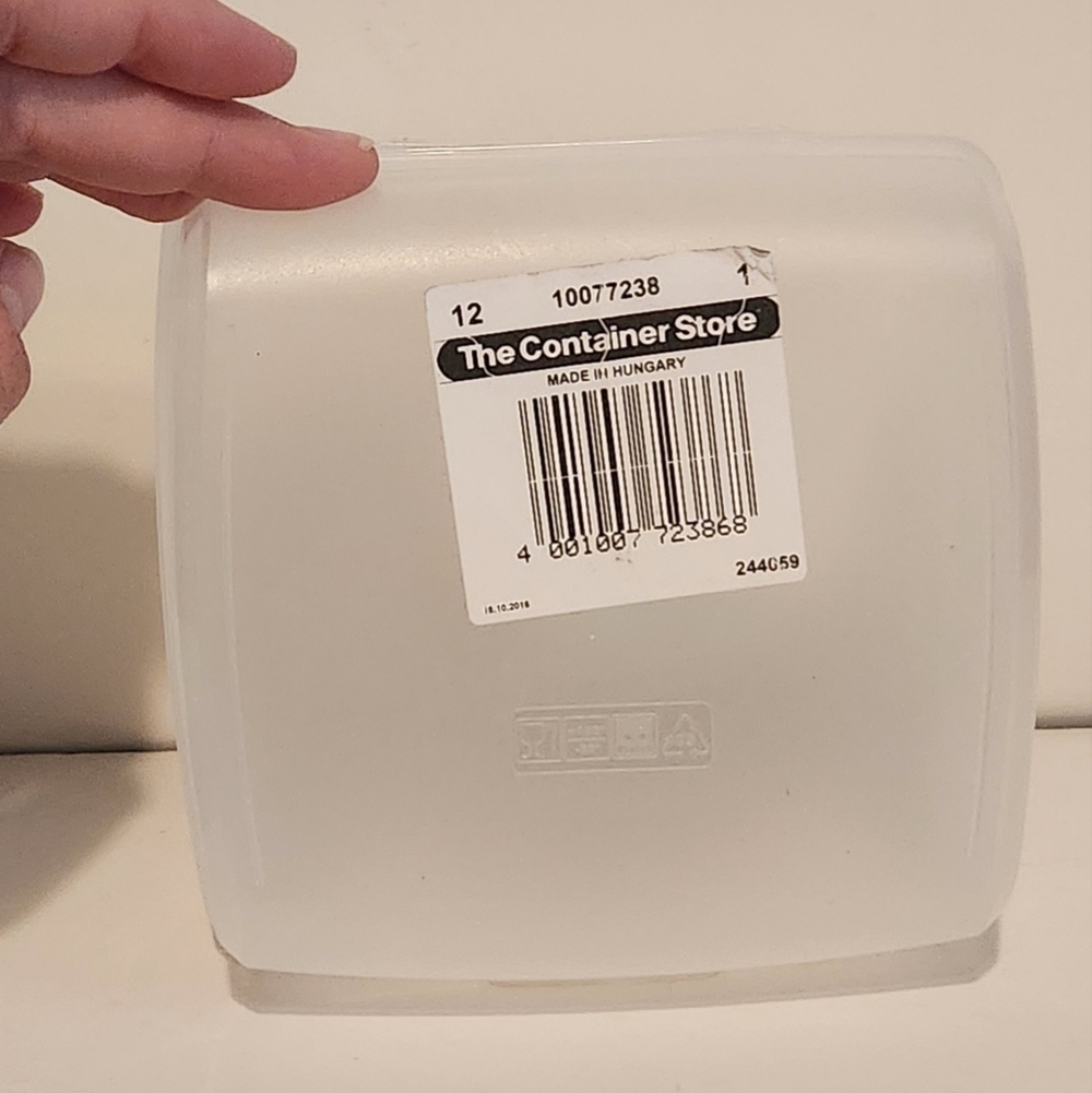 5” The Container Store Curver Multi Snap Storage Conatiner - Picture 3 of 10